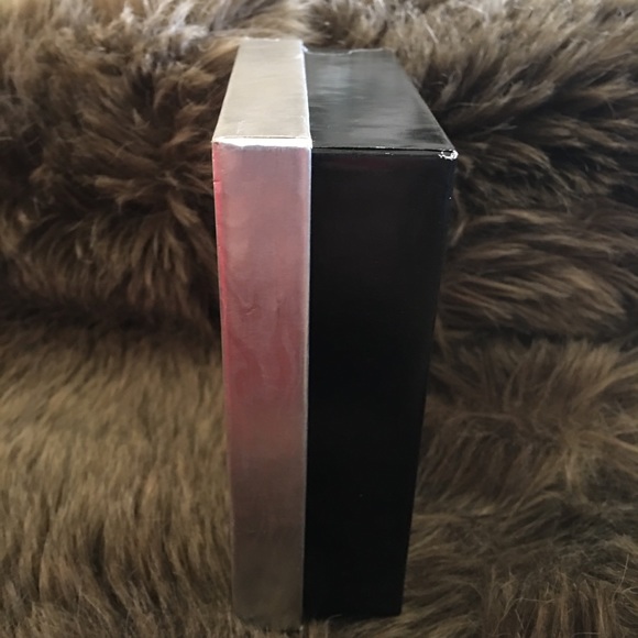 East 5th silver with chrome gem jewelry boxed set - Picture 5 of 10